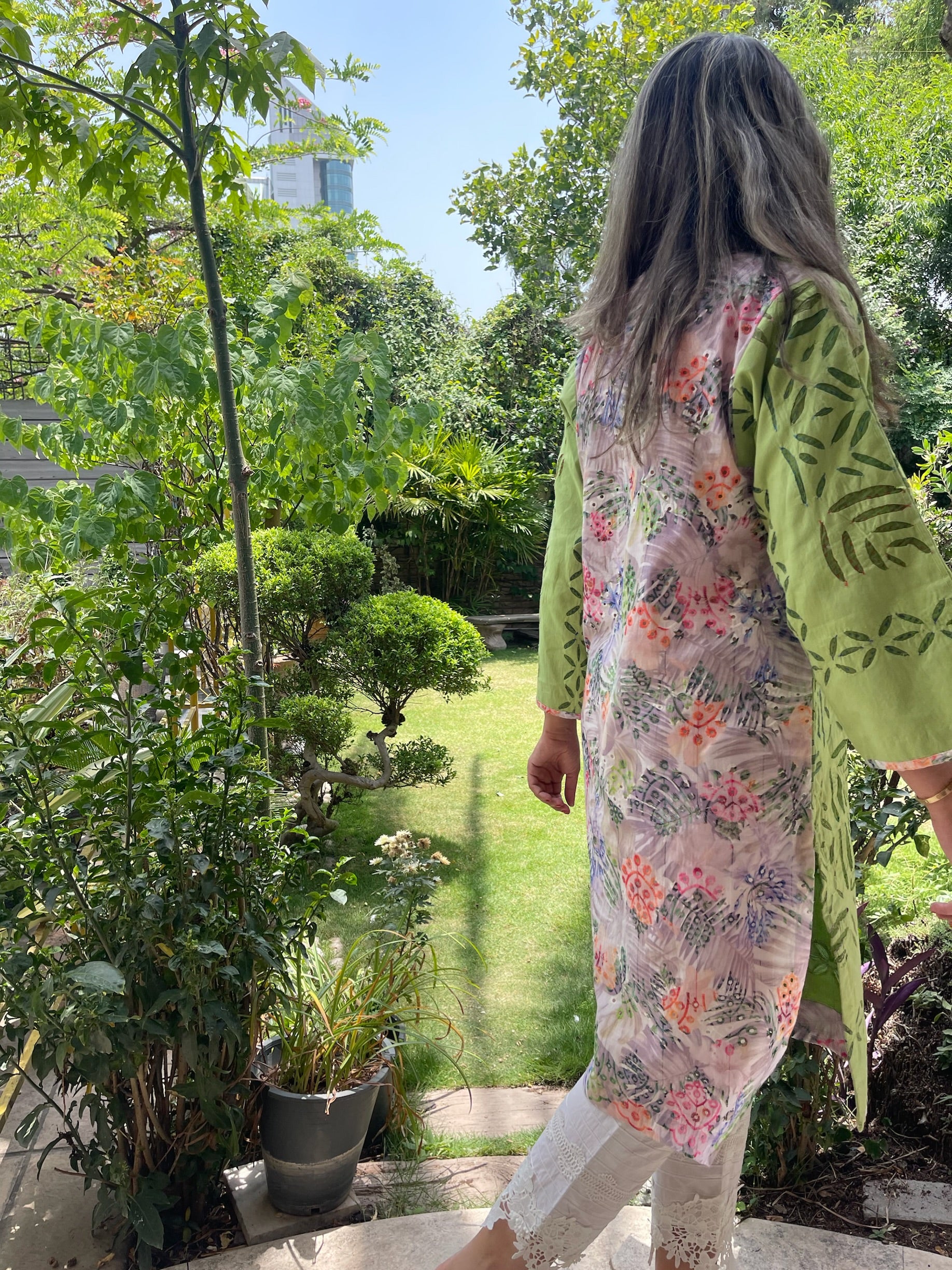 Rilli Eyelet Kurta