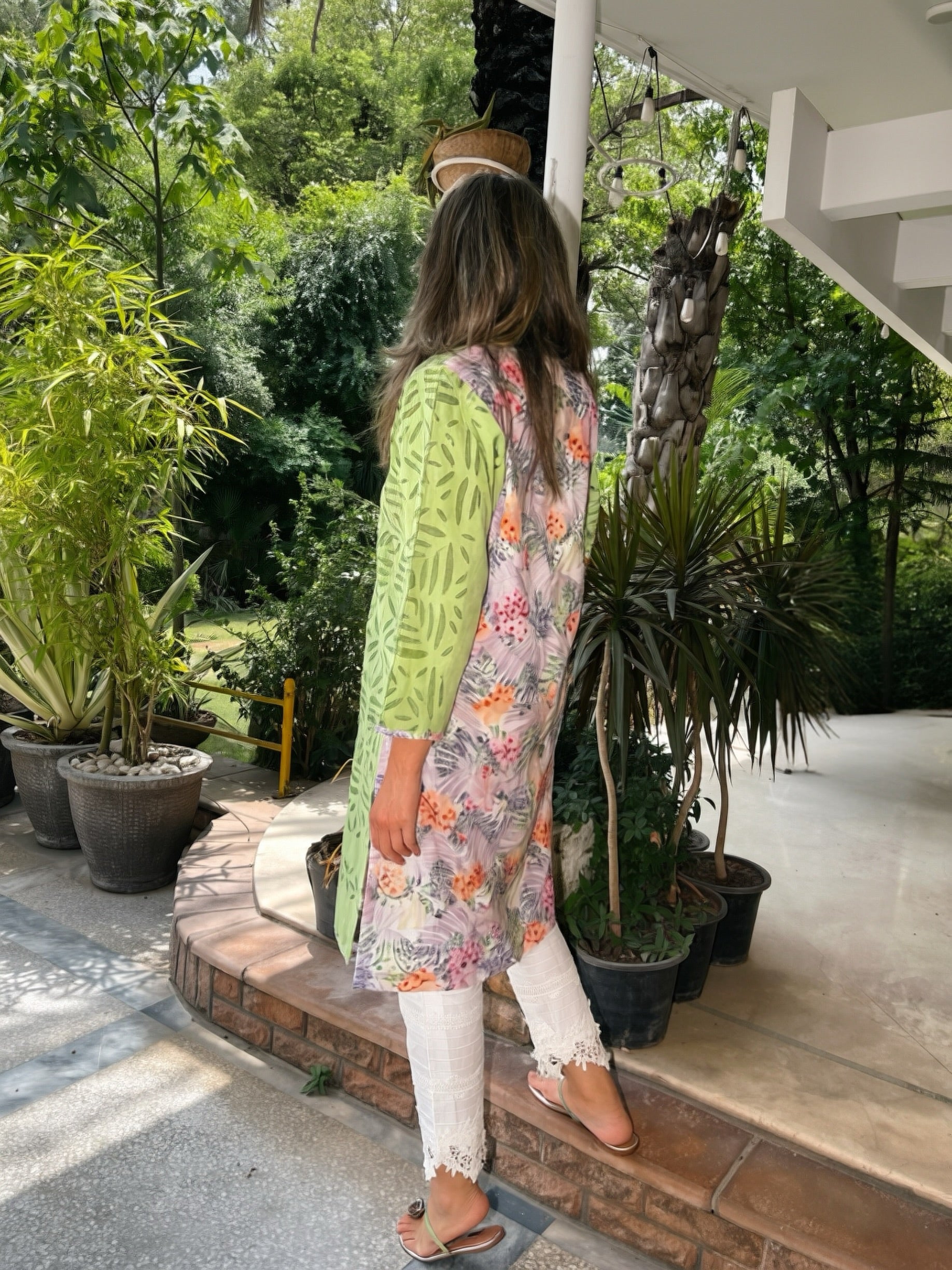 Rilli Eyelet Kurta