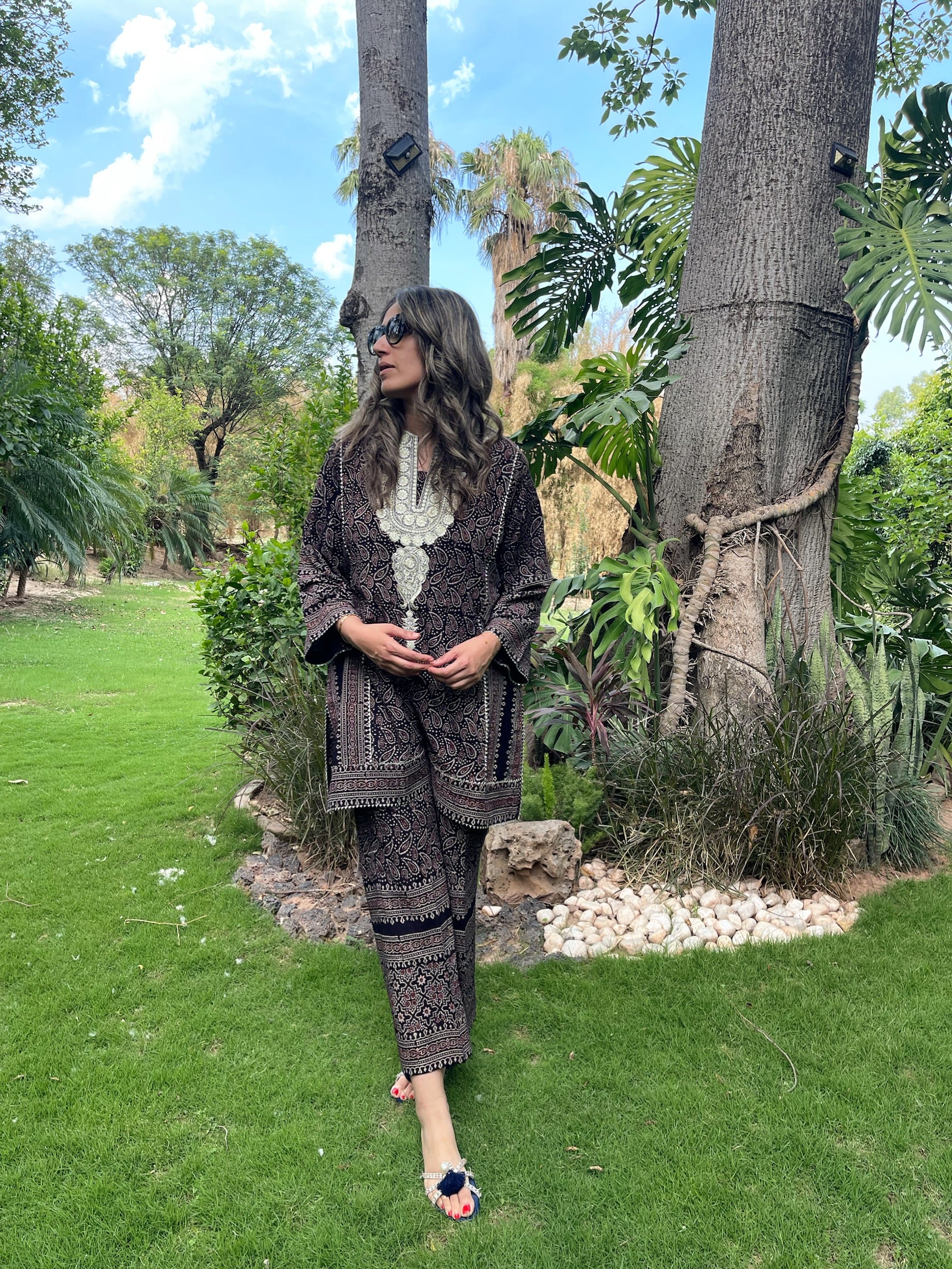 Brown Ajrak Tilla Set